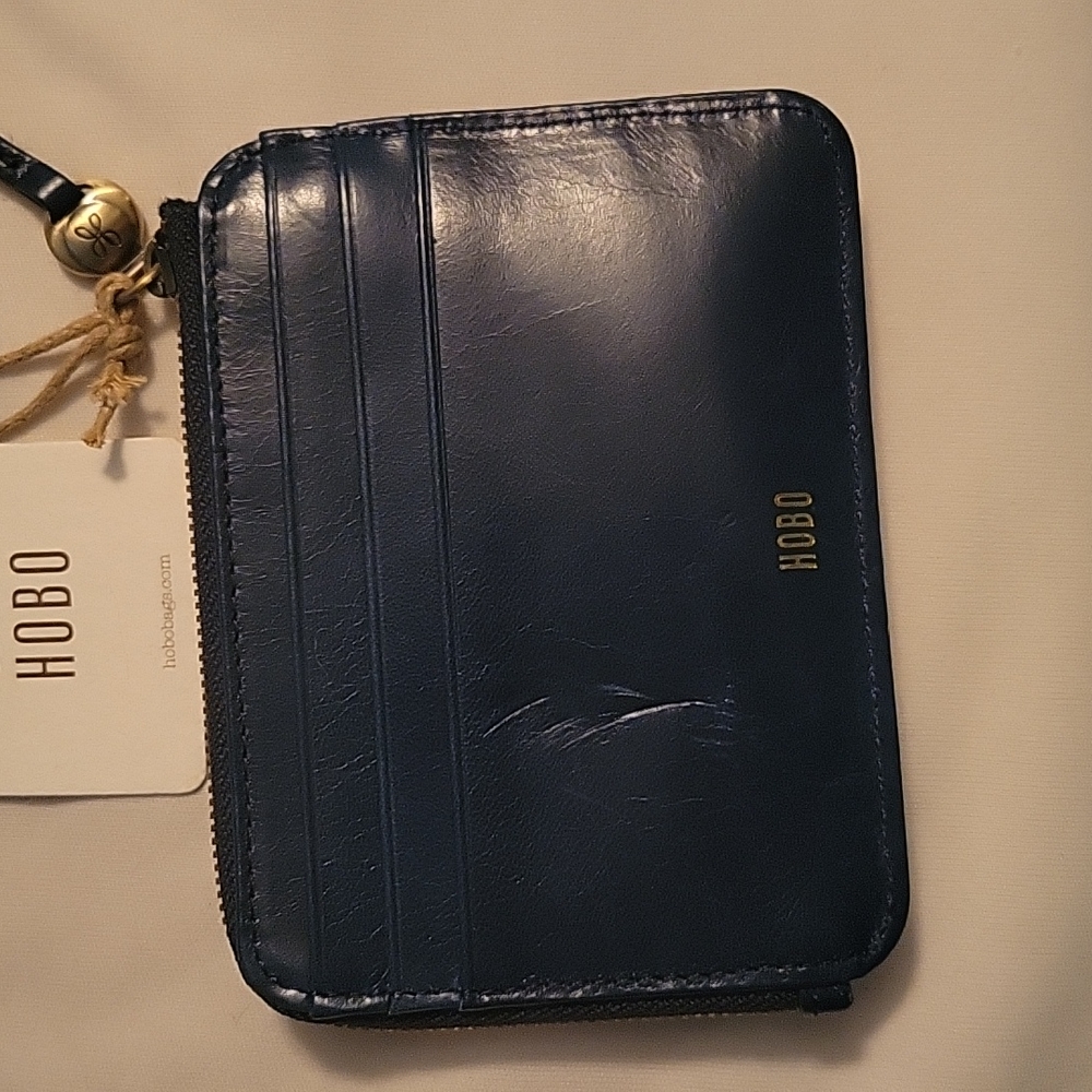 NWT! Sapphire HOBO wallet
